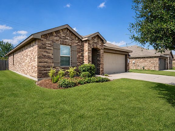 3rd image of 6430 Indigo Cliff Dr