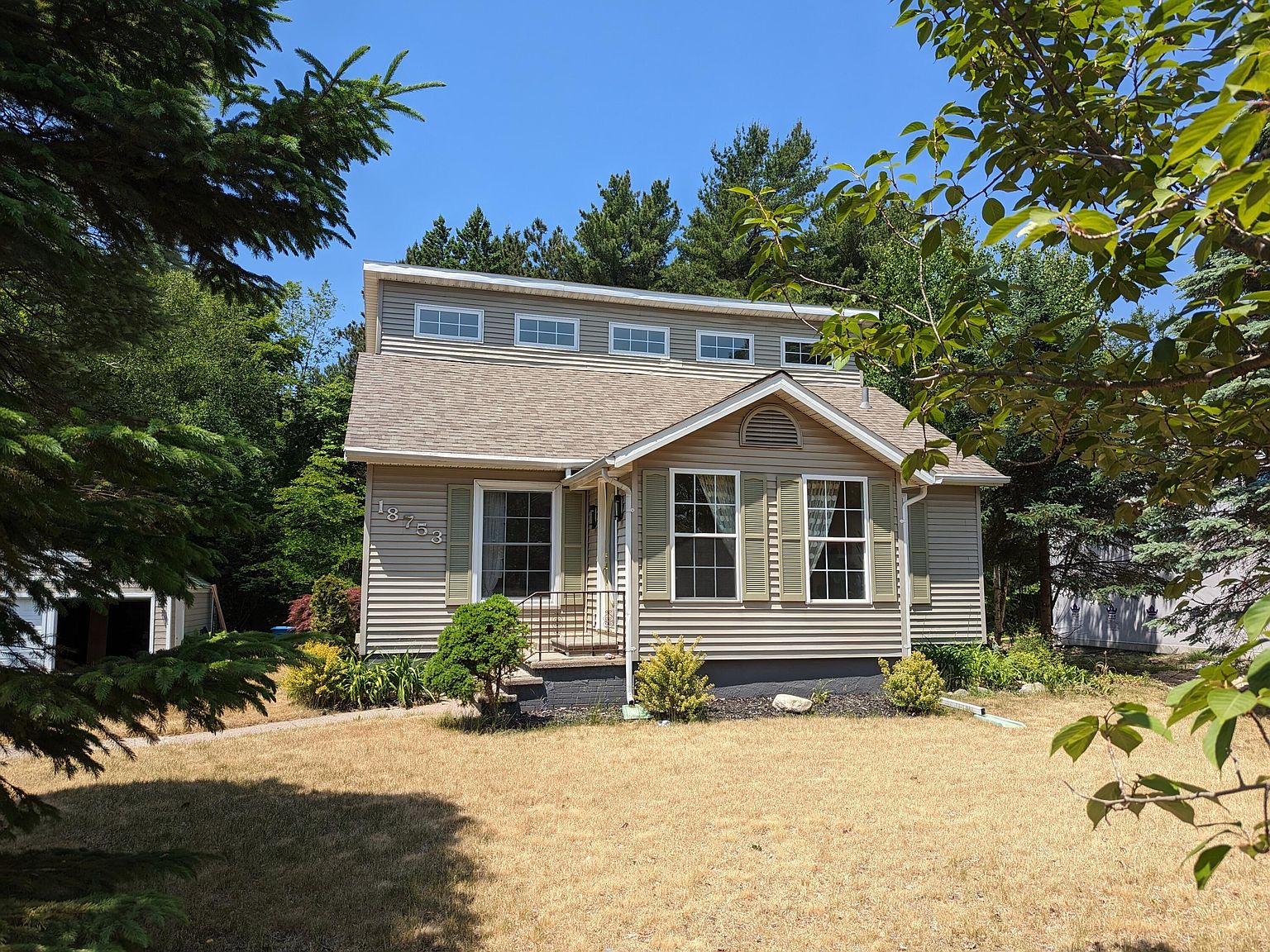 18753 174th Ave, Spring Lake, MI 49456 MLS 23019895 Zillow