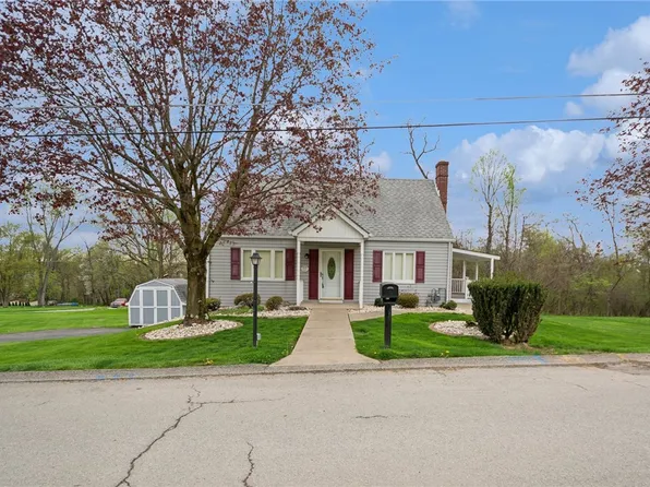 2127 Elizabeth Ct, Export, PA 15632