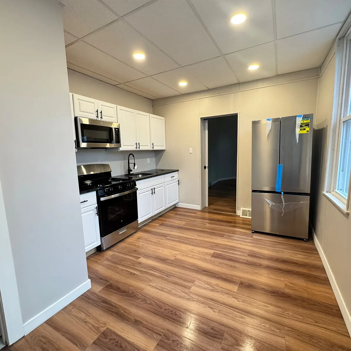 Building Photo - 2101 Wharton St #1