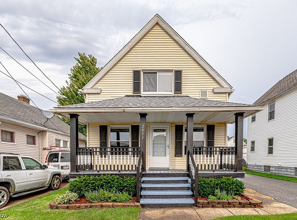 1st image of 2071 Quail St