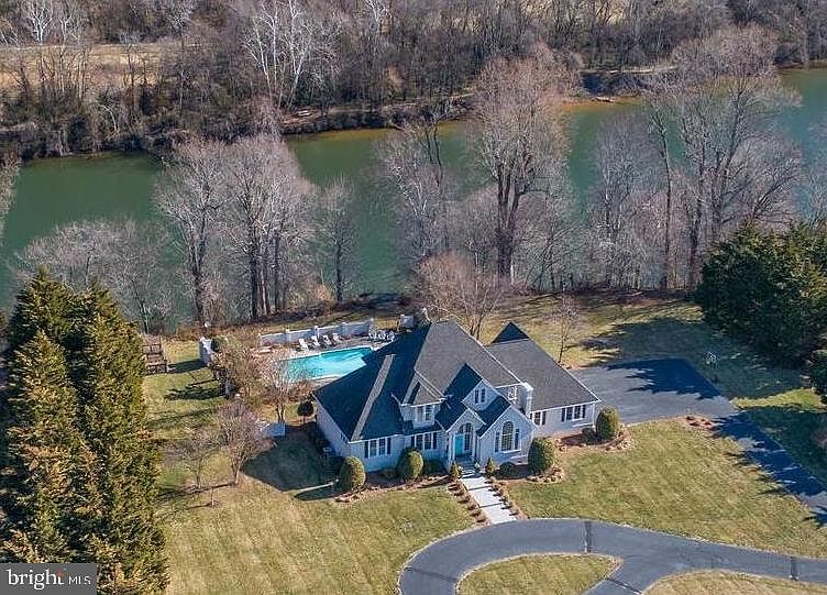 1st image of 11413 N Club Dr