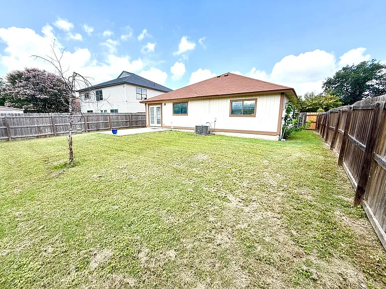 1530 Richland Hills Dr — Photo 24