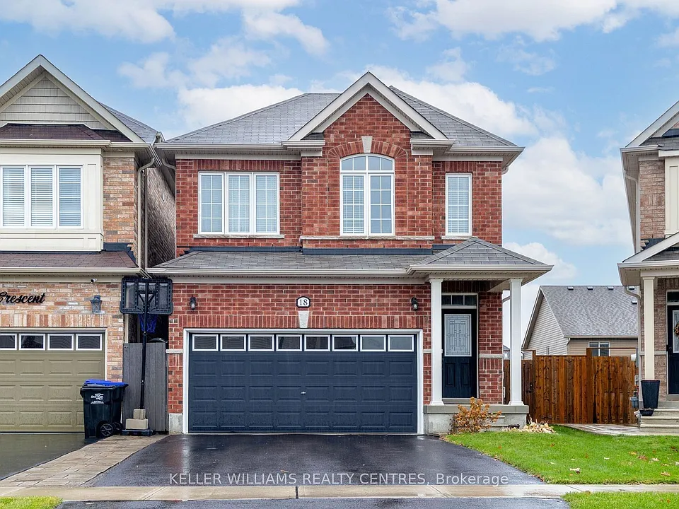 18 Hutton Cres