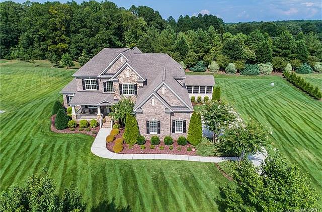 1st image of 6000 Autumn Blossom Ln