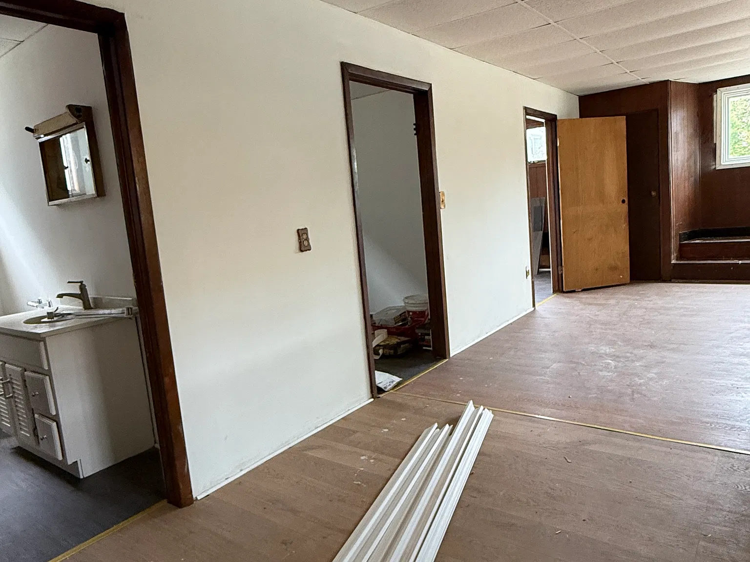 2 bed, 1000 sqft, $800 — Photo 1
