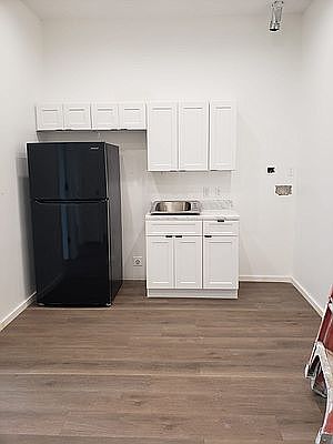 5th image of 796 McDonald Ave #2D