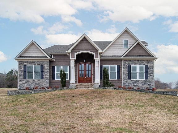 2nd image of 88 Stonewood Loop Ln