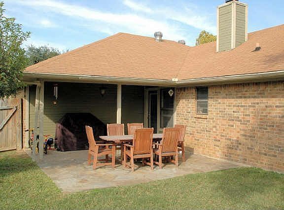 2nd image of 6828 Egan Way