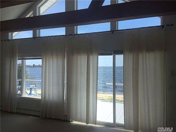 3rd image of 7 E Shore Dr