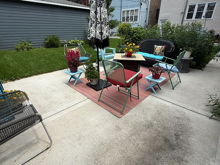 2504 N Richmond St #1 — Photo 30
