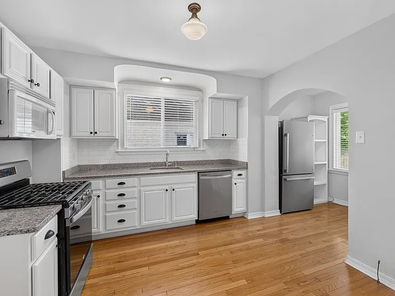 109 Handlan Ct — Photo 18