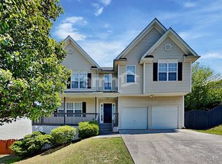 162 Covington Dr, Hiram, GA 30141