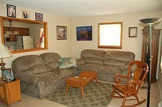 3rd image of 612 Kenwood Pl