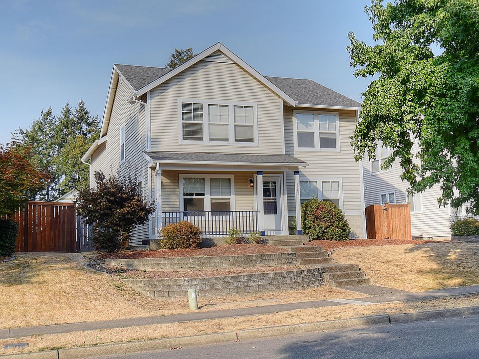 1st image of 2262 Palisade Blvd