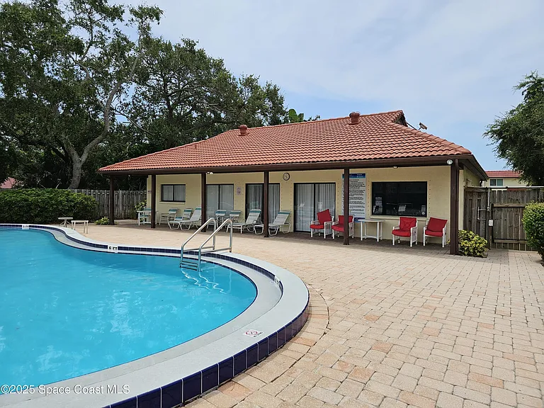 8761 Ilex Ct — Photo 31