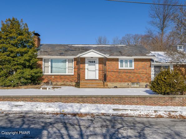 303 N 9th St, Bangor, PA 18013