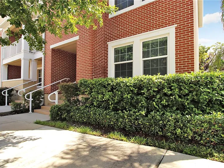 1510 W Lemon St — Photo 1