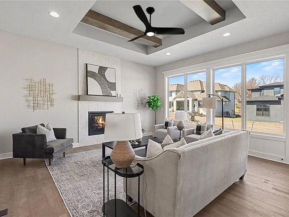 3rd image of 12404 W 184th St