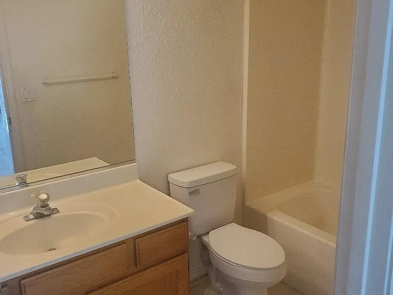 3080 Caliente Dr #102 — Photo 9