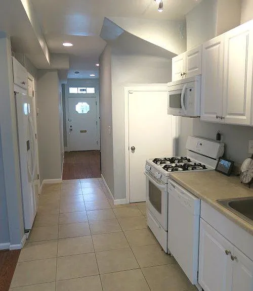 3631 Warder St NW — Photo 13