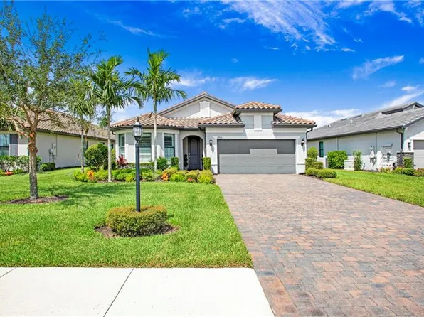 19616 Utopia LN, ESTERO, FL 33928