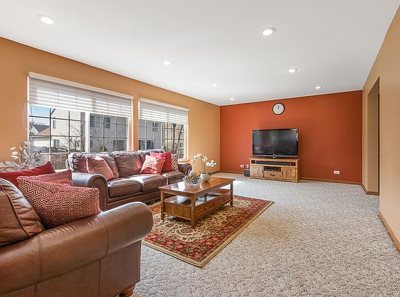 4th image of 3411 Wilkes Dr