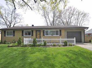 19390 Staffordshire Dr, South Bend, IN