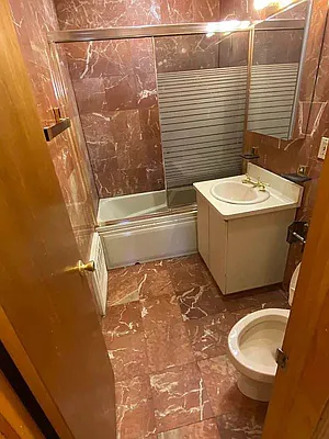 Rented by MOTION New York | media 10