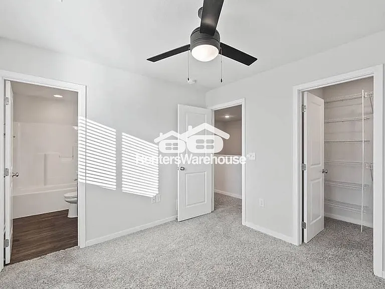 3641 NE Marissa Ln — Photo 17