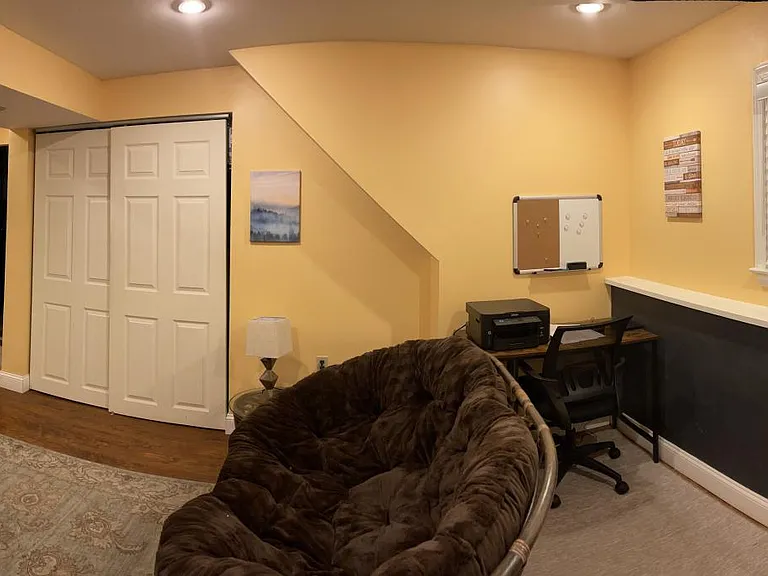 1199 Highview Dr — Photo 3
