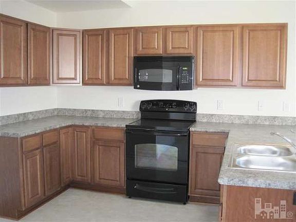 4th image of 138 Lincoln Place Cir