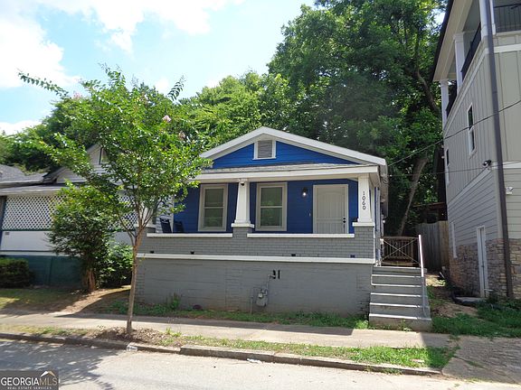 2nd image of 1060 Garibaldi St SW