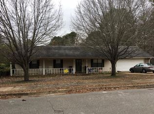 911 Scott St, Tupelo, MS 38804