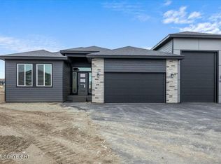 6807 E Preservation Dr, Palmer, AK 99645