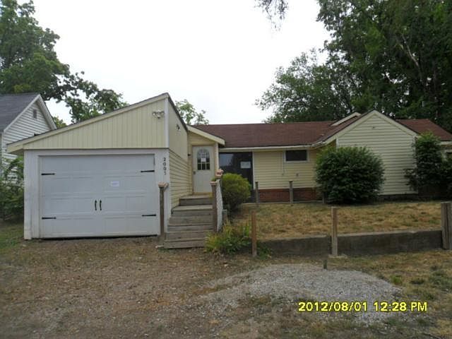 1st image of 2005 Montezuma St