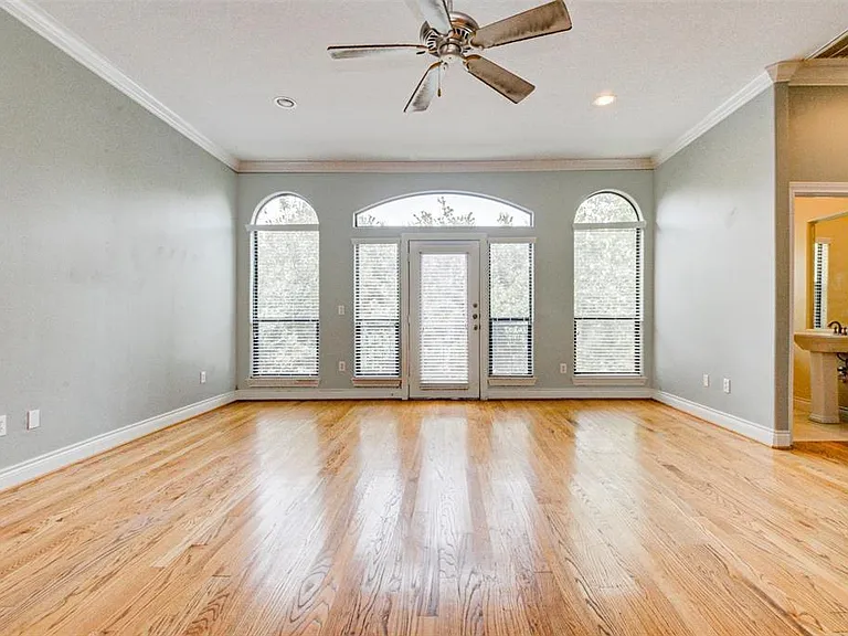 1507 Paige St — Photo 22