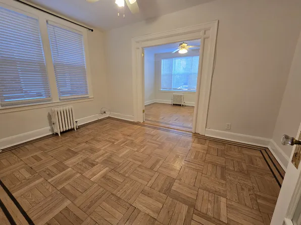 25-61 34th Street image 1 of 5