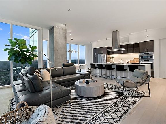 2nd image of 301 West Ave #5007