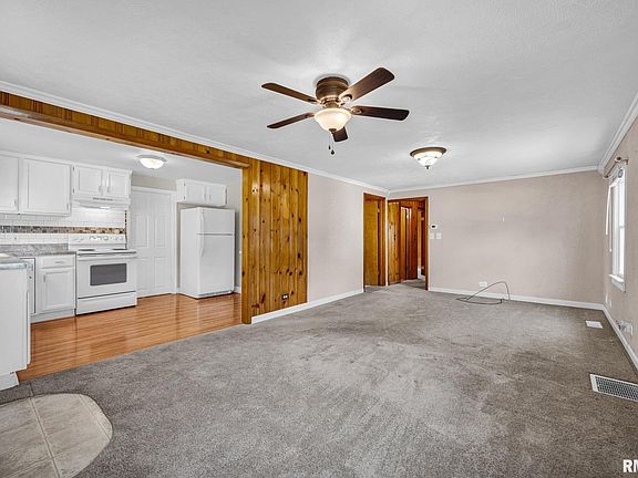 2nd image of 112 Steiner Ave