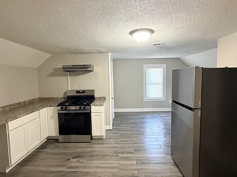 414 Orchard St #3 — Photo 3