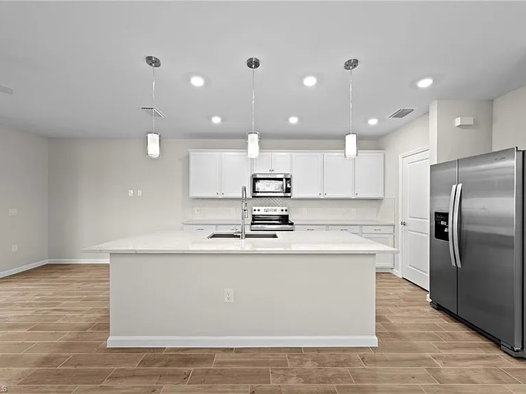 27906 Radiant Ct — Photo 7