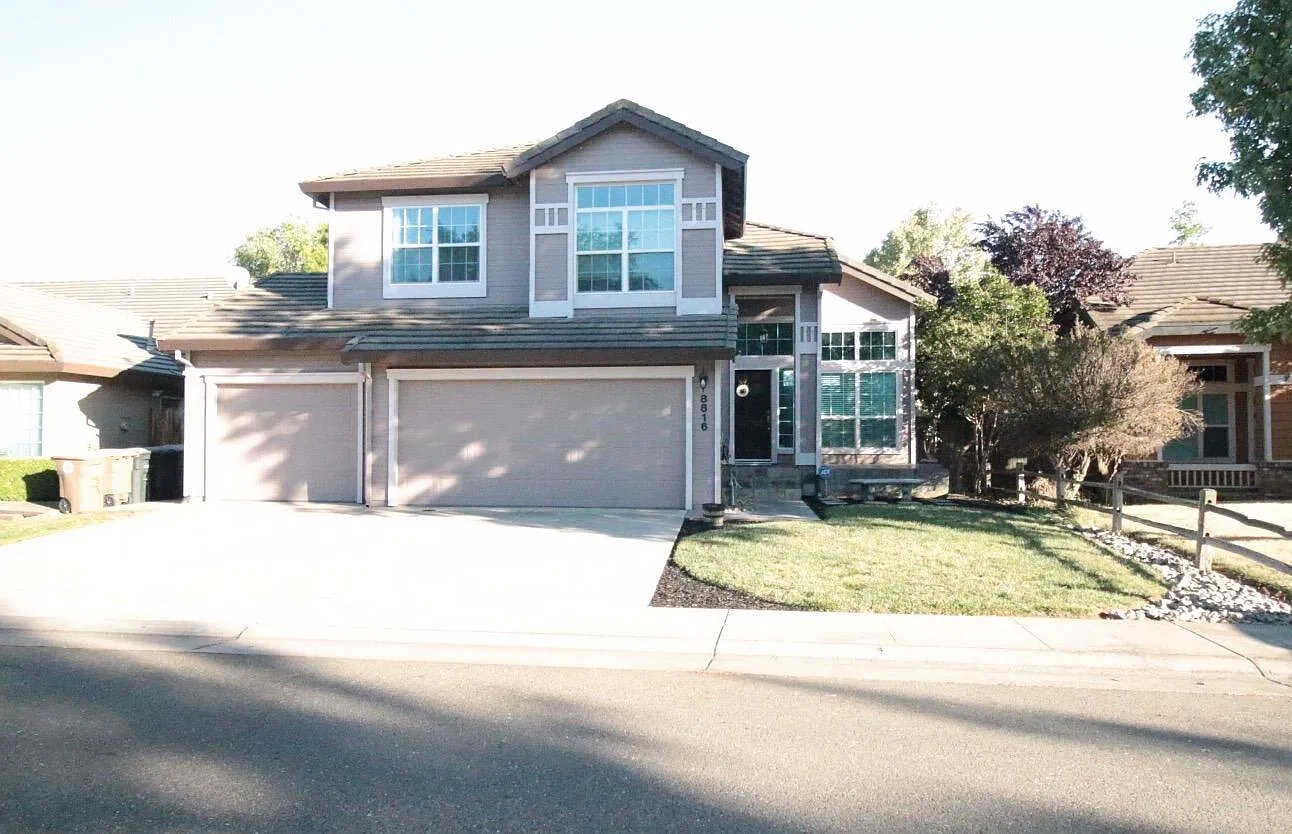 8816 Barn Owl Ct photo 1