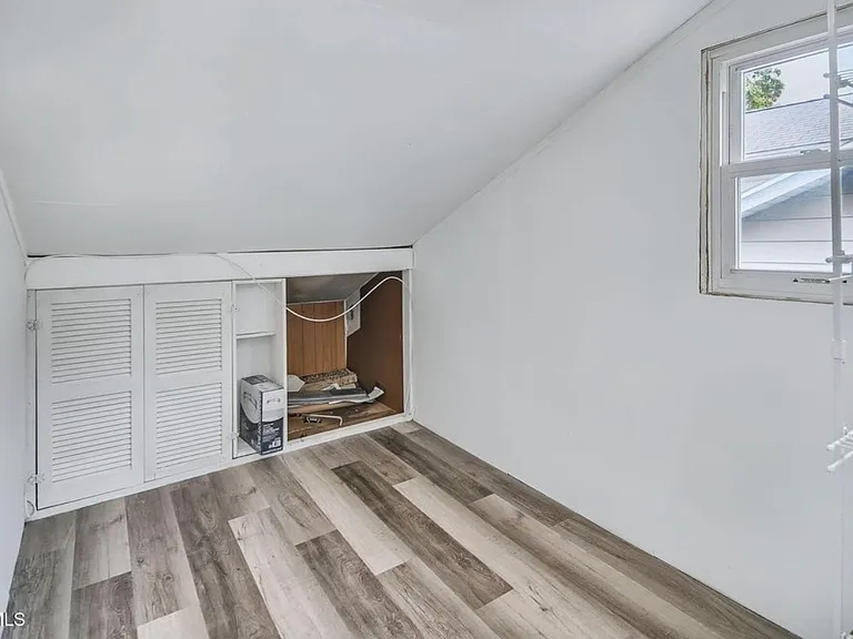 1014 Washington Ave #2 — Photo 5