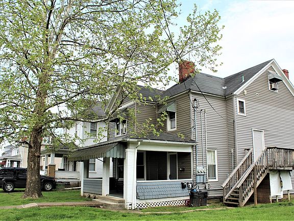 3rd image of 1712 Beaver St #B