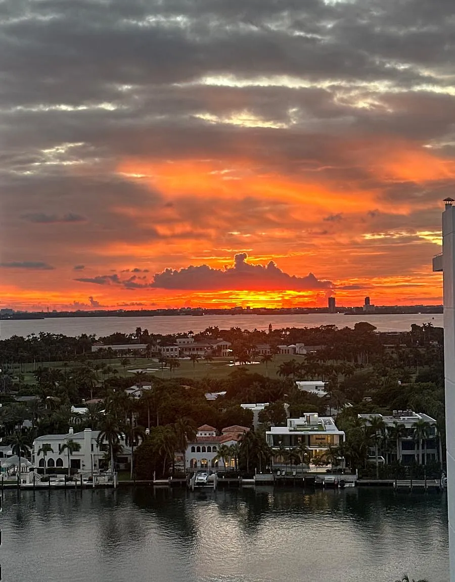 1 bed, 2.0 bath, $3,500 — Photo 2