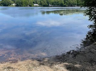 55 Lakeside Ave, Dartmouth, MA 02747