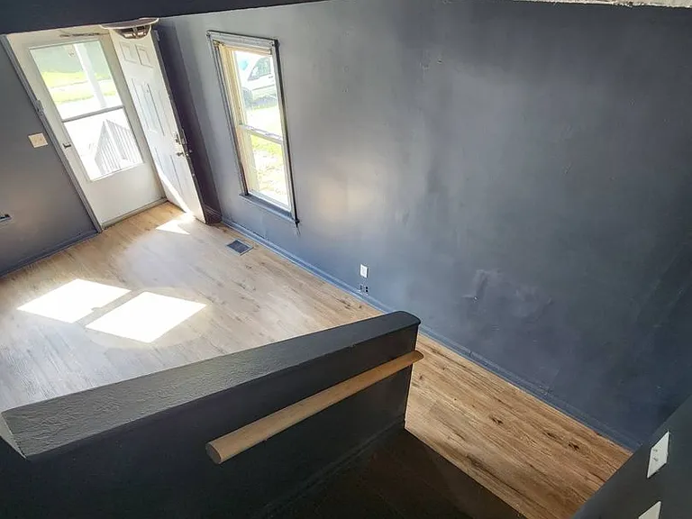 10317 Reno Ave — Photo 22