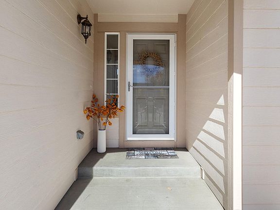 4th image of 1418 Tonkin Pl