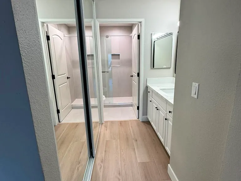 5455 Canoga Ave #103 — Photo 19